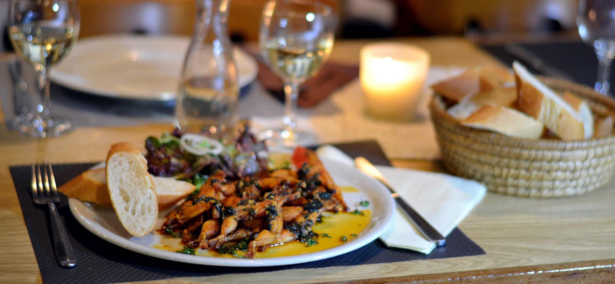 {Französische küche froschschenkel
73} Café Restaurant Schmuggelbud · Überherrn · Creutzwald · Über uns | {Französische küche froschschenkel
73}