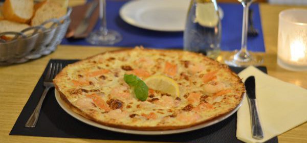 Flamme au poisson Flammkuchen Fisch Restaurant Schmuggelbud Überherrn Speisekarte